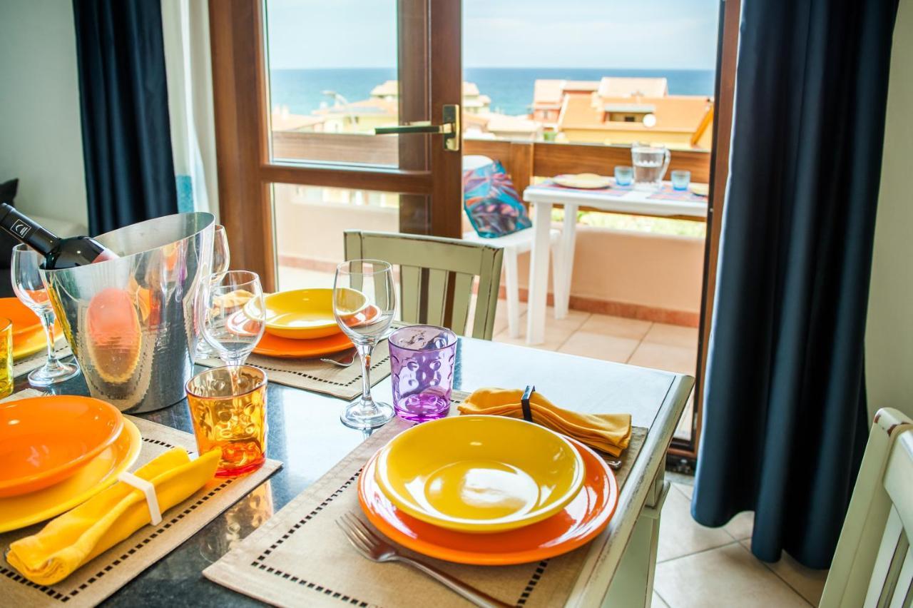 Casa Vacanze Il Grecale-A Pochi Passi Dal Mare Apartment Castelsardo Ngoại thất bức ảnh