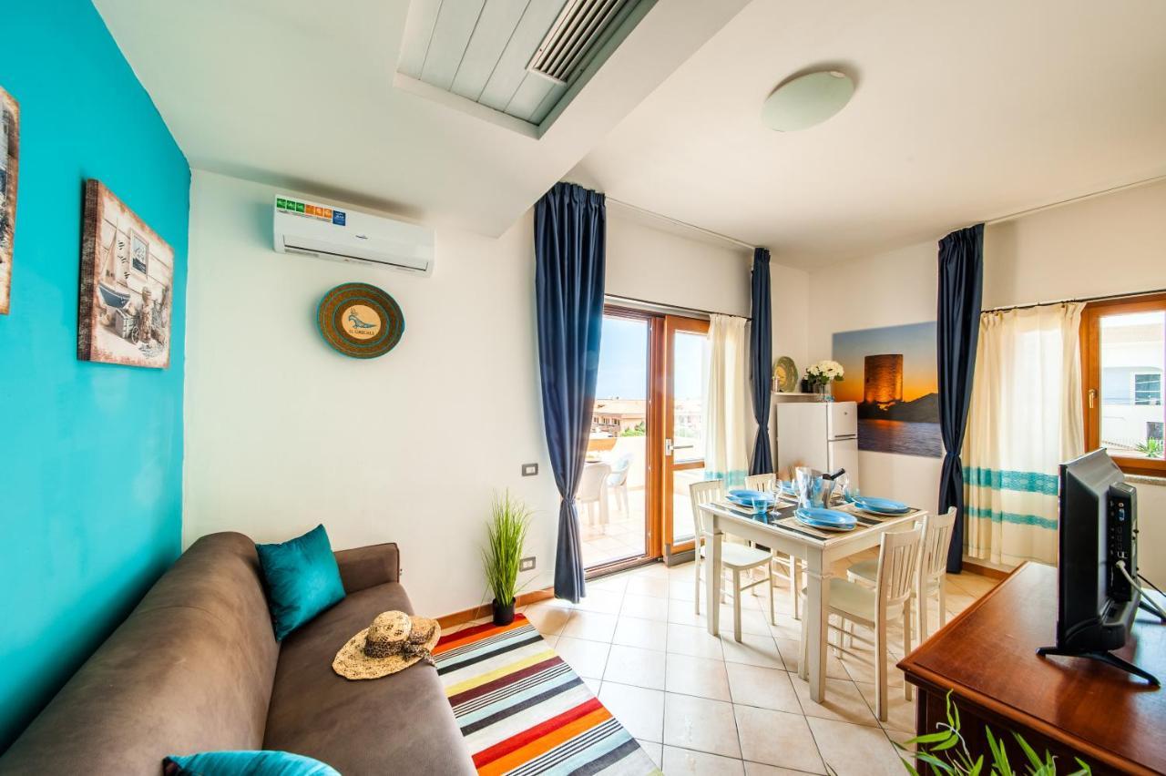 Casa Vacanze Il Grecale-A Pochi Passi Dal Mare Apartment Castelsardo Ngoại thất bức ảnh